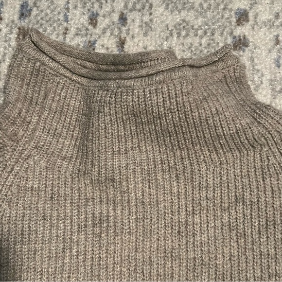 Express Mock Turtle Neck - Picture 3 of 5